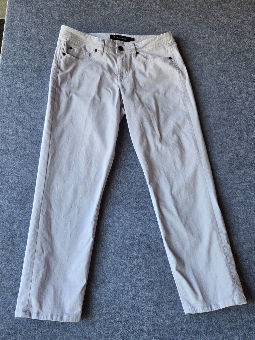 Calvin Klein Jeans Women's Size 10 Lavender Stretch Skinny Crop, Great Condition